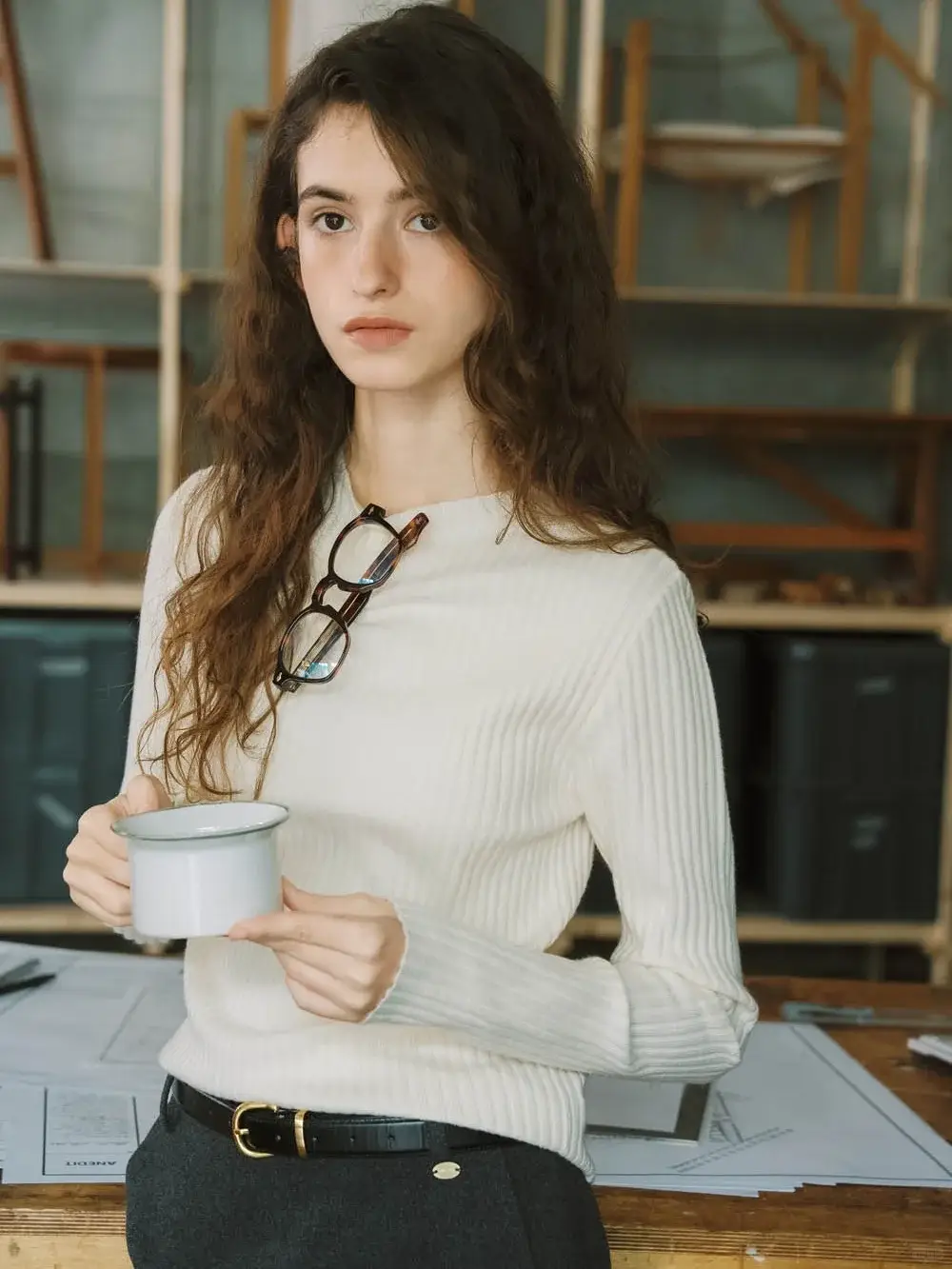 Năm 2026 muốn "trộm vía" cả năm tiền đầy túi, tình đầy tim: Phụ nữ khôn ngoan âm thầm làm 10 điều này mỗi sáng- Ảnh 3.