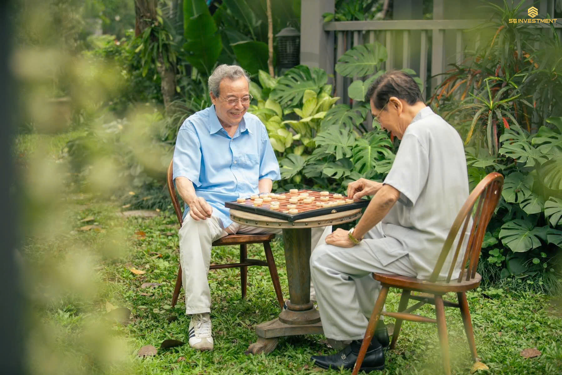 Tuổi tác cao mở rộng tầm nhìn để sống bình an và hạnh phúc hơn - Ảnh 2.