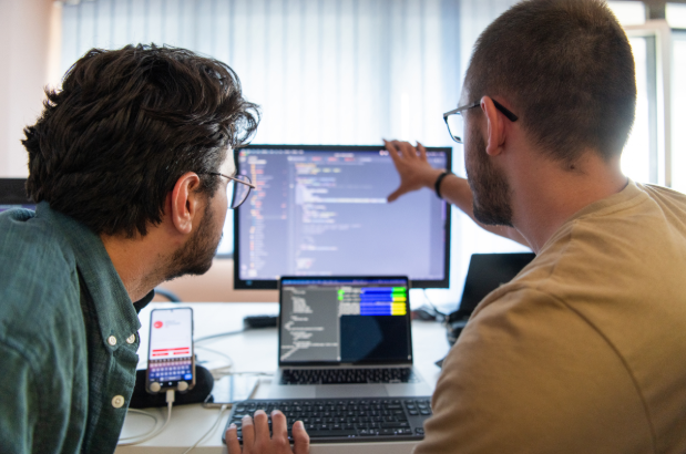 Nhẩm tính thưởng Tết 1,2 tỷ đồng, không ngờ chỉ được vỏn vẹn 11 triệu đồng, kỹ sư trưởng quyết định "làm đúng phận sự": 1 tháng sau công ty phải hối hận- Ảnh 2. Nhẩm tính thưởng Tết 1,2 tỷ đồng, không ngờ chỉ được vỏn vẹn 11 triệu đồng, kỹ sư trưởng quyết định "làm đúng phận sự": 1 tháng sau công ty phải hối hận- Ảnh 2.