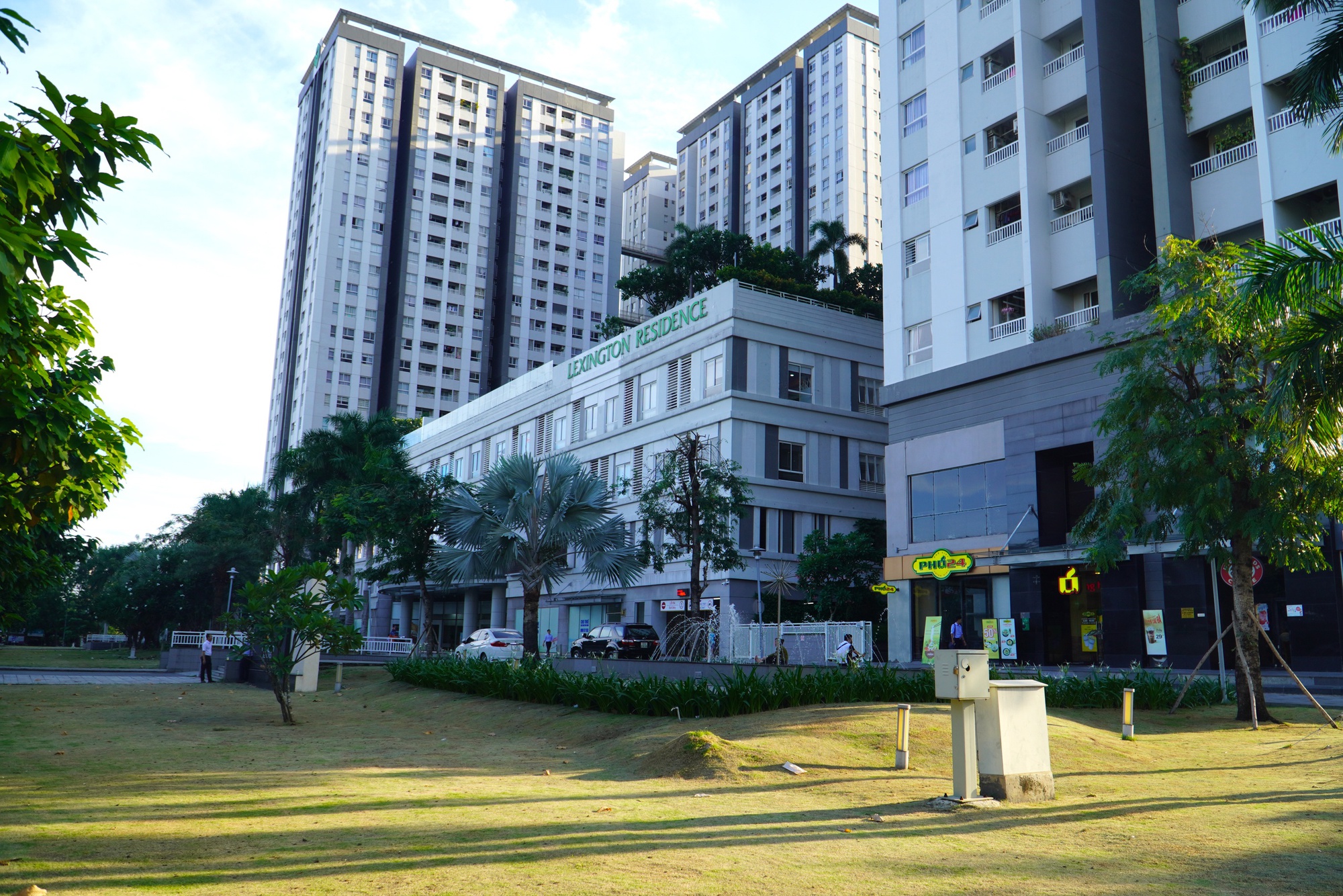 - Ảnh 3. - Ảnh 3.