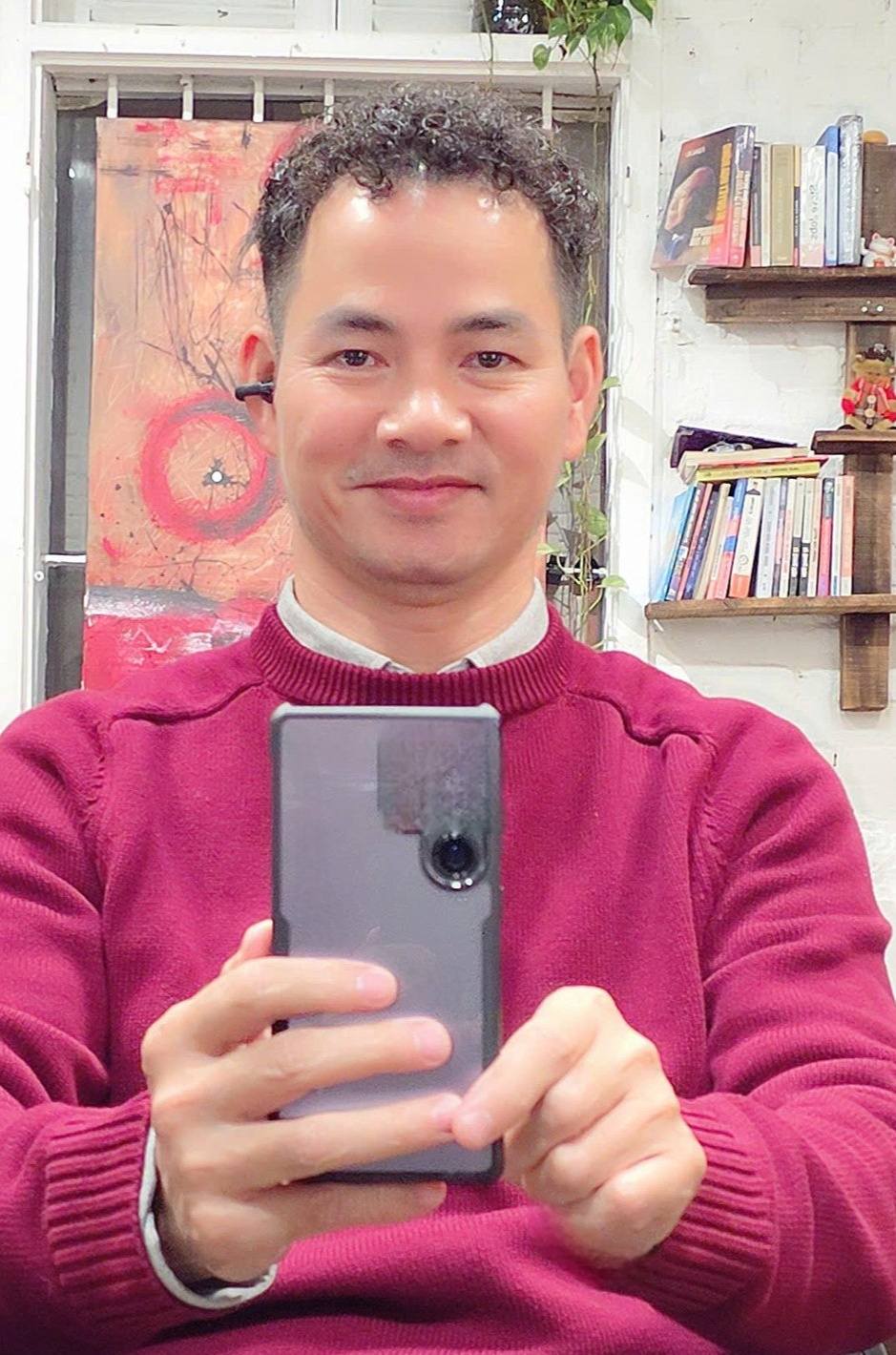 Diện mạo mới được hơn 11.000 người yêu thích của Cục trưởng Xuân Bắc- Ảnh 1.