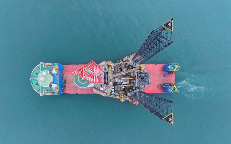 Hành trình 2 tháng rẽ sóng, vượt đại dương để hồi hương của giàn khoan tự nâng hiện đại bậc nhất Việt Nam- Ảnh 1.