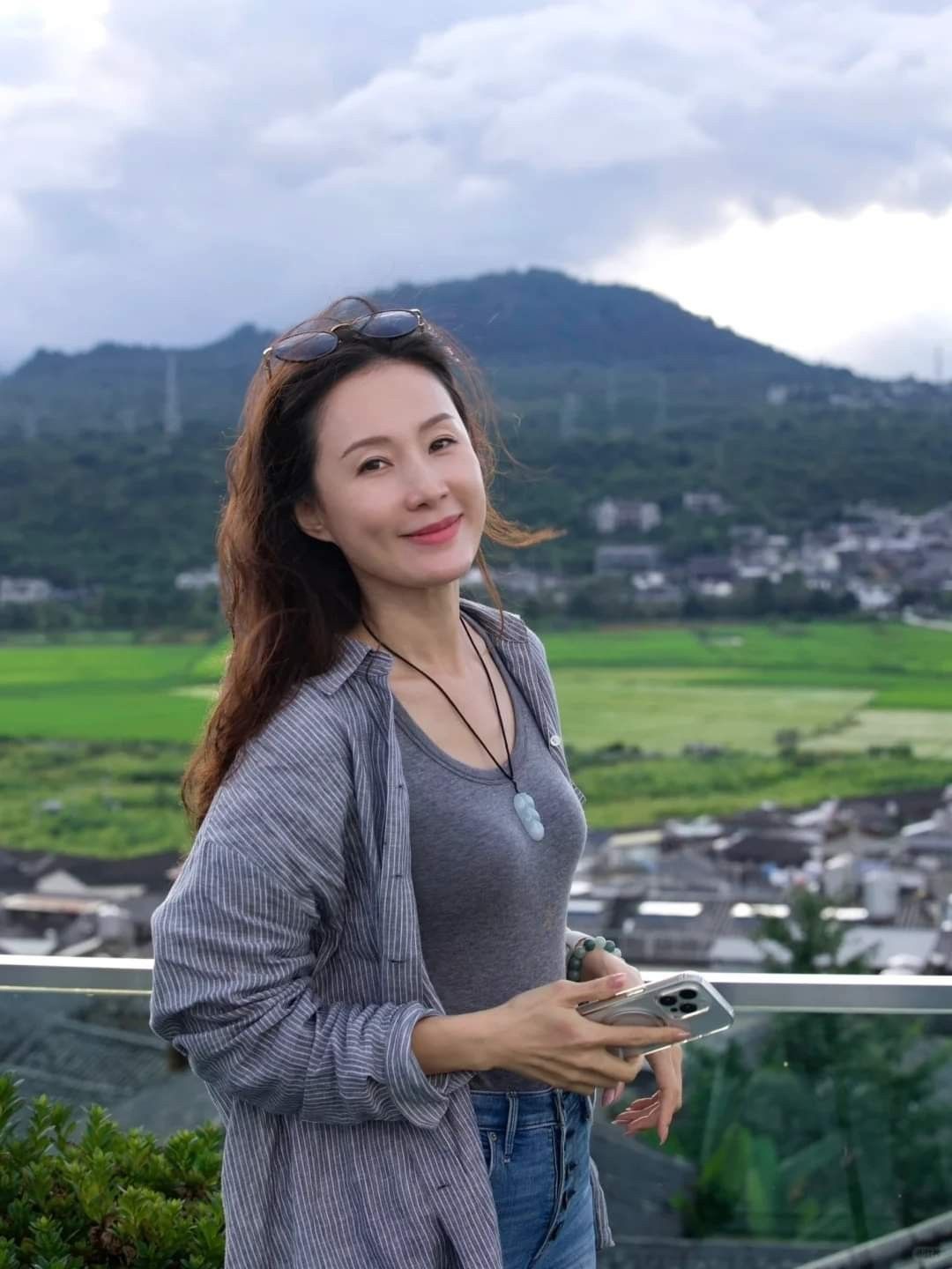 Đến tuổi 45 mới tỉnh ra một điều cay đắng: Phần lớn tiền từng tiêu… đều không cần thiết- Ảnh 2.