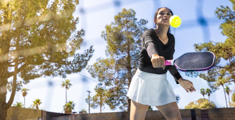 Đột quỵ và đột tử khi chơi pickleball trong thời tiết lạnh: Tất tần tật những gì chuyên gia chia sẻ người chơi cần nắm rõ- Ảnh 4.