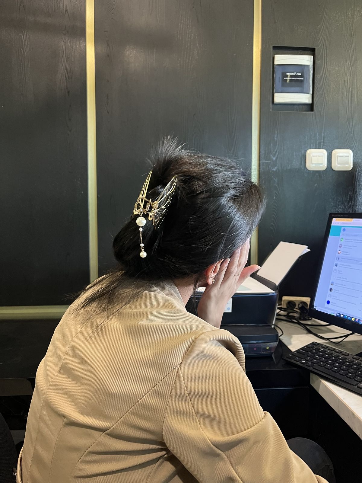 Sau 30 tuổi, nghỉ việc không còn là “dám hay không”, mà là “chịu nổi bao lâu”- Ảnh 2.