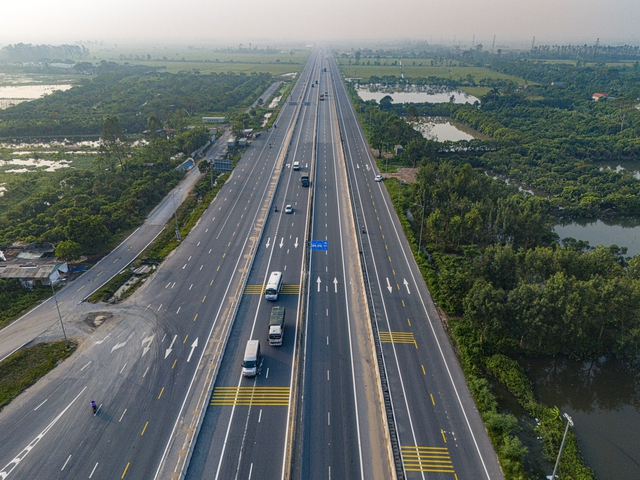 Tỉnh từng rộng nhất Việt Nam sắp khởi công tuyến cao tốc 24.000 tỷ dài 60km- Ảnh 1. Tỉnh từng rộng nhất Việt Nam sắp khởi công tuyến cao tốc 24.000 tỷ dài 60km- Ảnh 1.