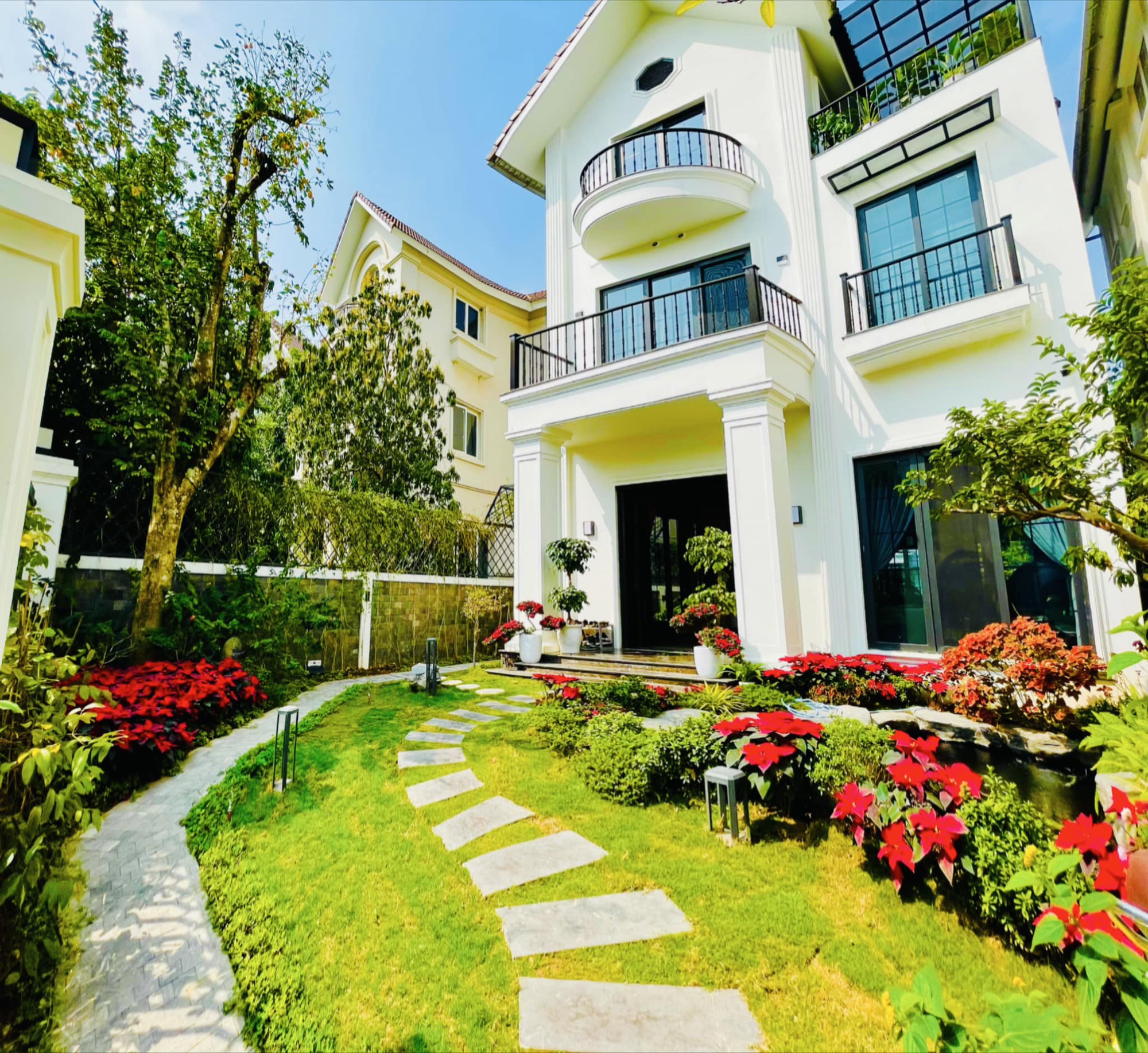 Nhan sắc bà chủ chuỗi siêu thị là "mỹ nhân phim giờ vàng VTV", sống trong biệt thự 60 tỷ ở Hà Nội- Ảnh 9.