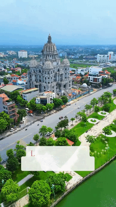 Lâu đài sáng nhất Phú Thọ: Cảnh tượng khiến ai nhìn cũng choáng váng- Ảnh 3. Lâu đài sáng nhất Phú Thọ: Cảnh tượng khiến ai nhìn cũng choáng váng- Ảnh 3.