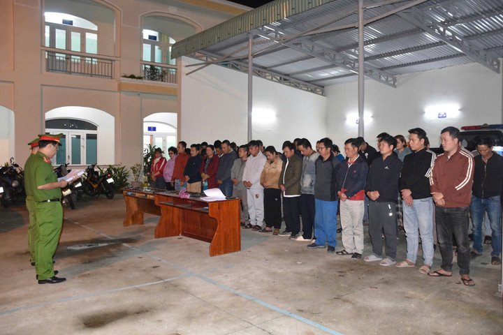 Triệt phá đường dây lô đề hơn chục tỷ đồng ở Đà Nẵng- Ảnh 1.