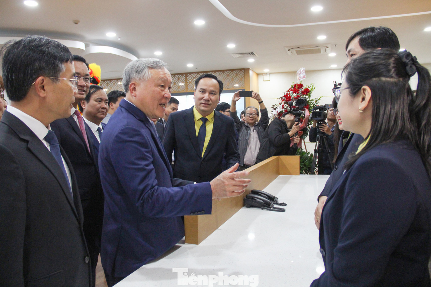 Phó Thủ tướng: Thu hút bằng được 'đại bàng' làm tổ tại trung tâm tài chính quốc tế- Ảnh 4.