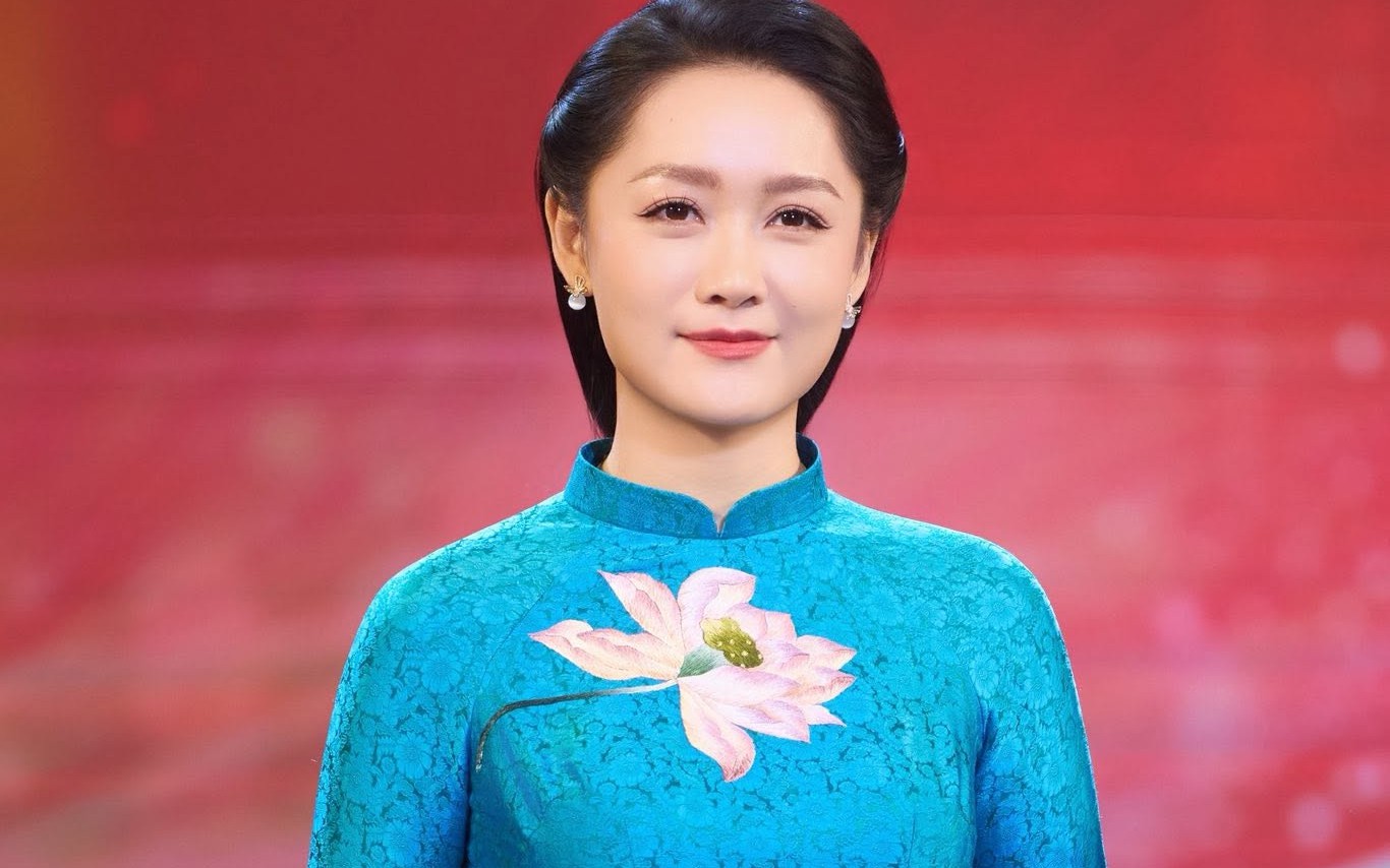 Nữ BTV nói giọng miền Nam đầu tiên đầu tiên dẫn bản tin Thời sự 19h của VTV: Là con gái nhà sáng chế nổi tiếng, từng làm hàng không, đóng phim - Ảnh 7.