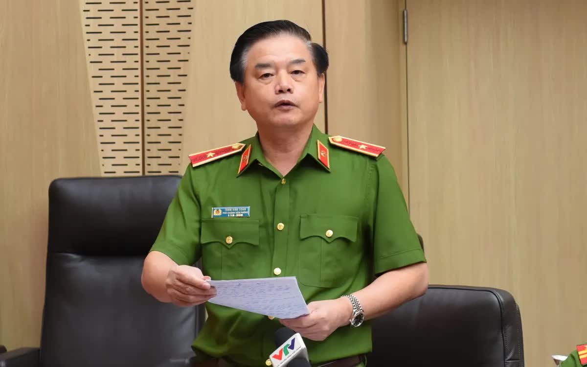 Bộ Công an: Huấn Hoa Hồng và Hải Sapa lợi dụng ảnh hưởng trên mạng xã hội để lừa đảo - Ảnh 1.