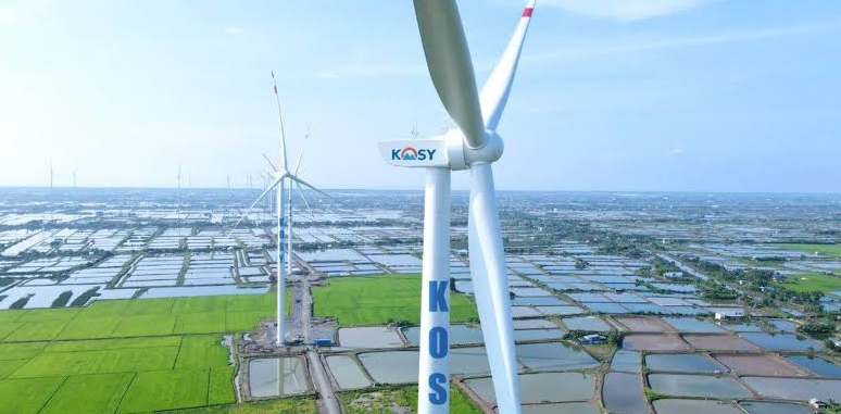 Chủ tịch Kosy Group và doanh nghiệp liên quan bán bớt cổ phiếu KOS - Ảnh 1.