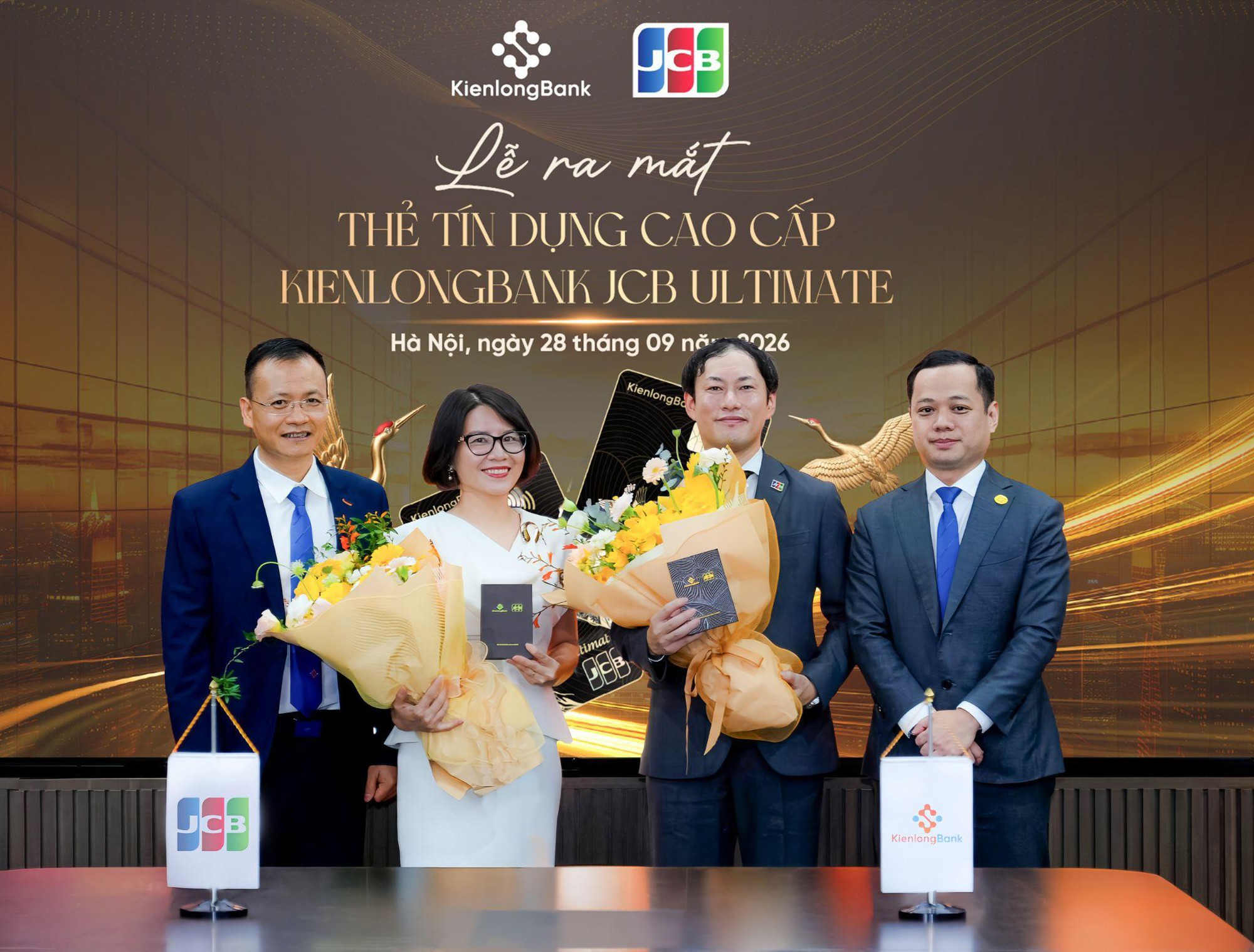 ‏KienlongBank ra mắt thẻ tín dụng cao cấp KienlongBank JCB Ultimate - Ảnh 1.