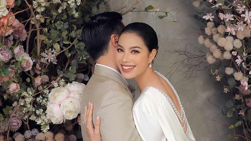 Nữ giảng viên quê Hải Phòng từng nổi đình đám showbiz từ năm 24 tuổi, hiện bán hoa, làm trang trí đám cưới ở Mỹ, sống trong biệt thự 2 tầng - Ảnh 6.