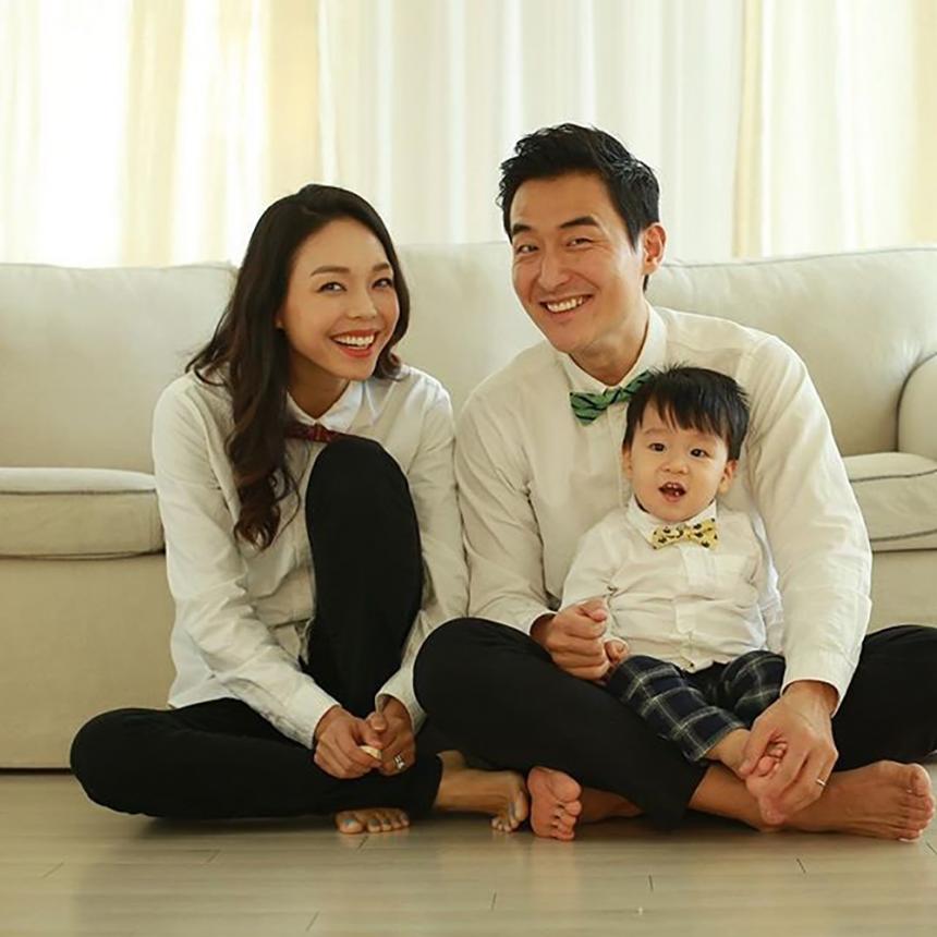 Cặp đôi vàng showbiz ly hôn bí mật từ 2 năm trước mà cả nước không ai hay biết, trước đó toàn diễn sâu nhằm qua mặt thiên hạ- Ảnh 1.