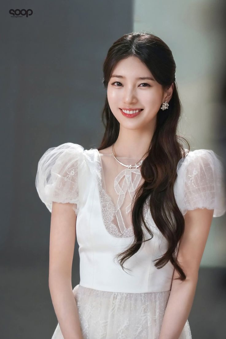 Nhìn khí chất của mỹ nhân này mới hiểu lý do làm tường thành nhan sắc 2 thập kỷ, đàn em khó vượt qua - Ảnh 15.