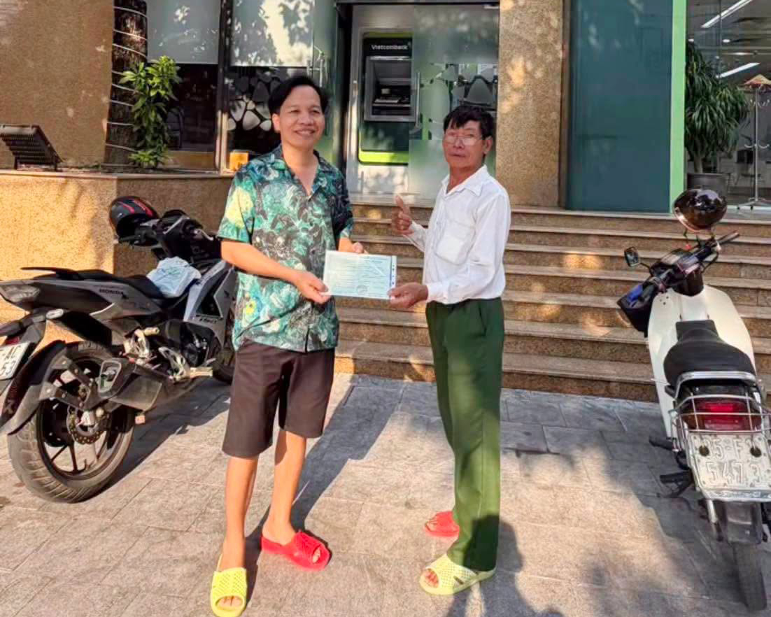 Vụ nhân viên quán thịt dê cầm điếu cày đuổi đánh nam thanh niên: Quyết định của chủ nhà hàng- Ảnh 1.