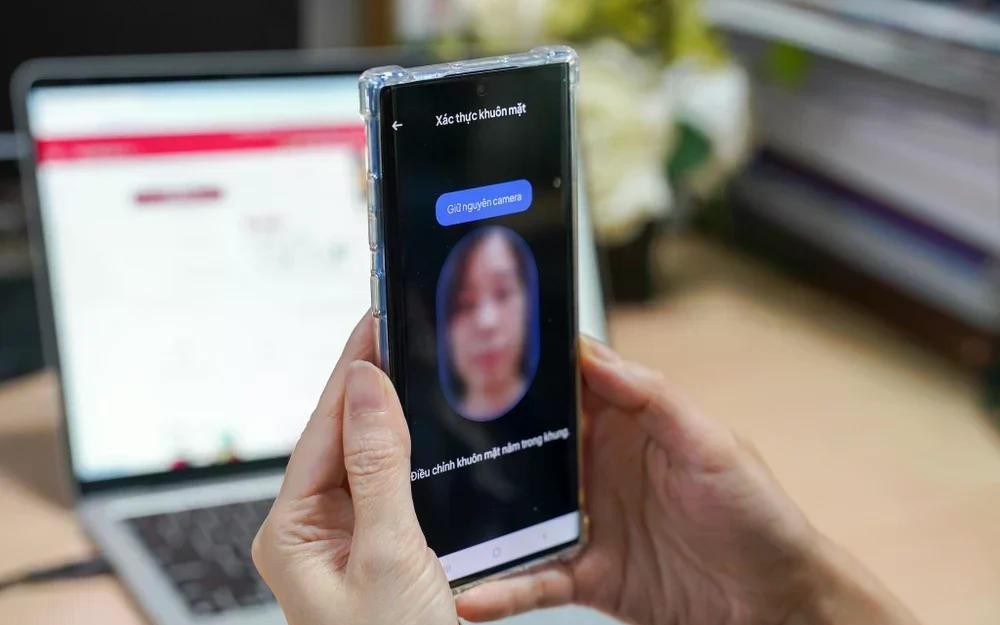 Công an sẽ điều tra nếu người dân xác thực khuôn mặt để thực hiện giao dịch chuyển tiền sau đây