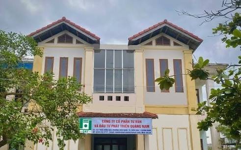 Hai cổ đông nắm gần 20% vốn một doanh nghiệp bất ngờ đính chính quan hệ vợ chồng sau gần 2 tháng