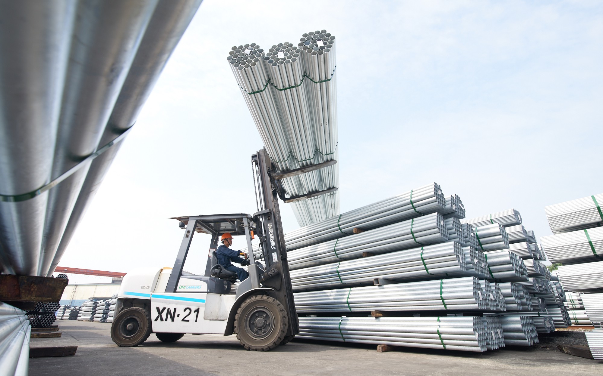 Hòa Phát bán hơn 10,7 triệu tấn thép trong 9 tháng, tăng 35% so với cùng kỳ năm trước