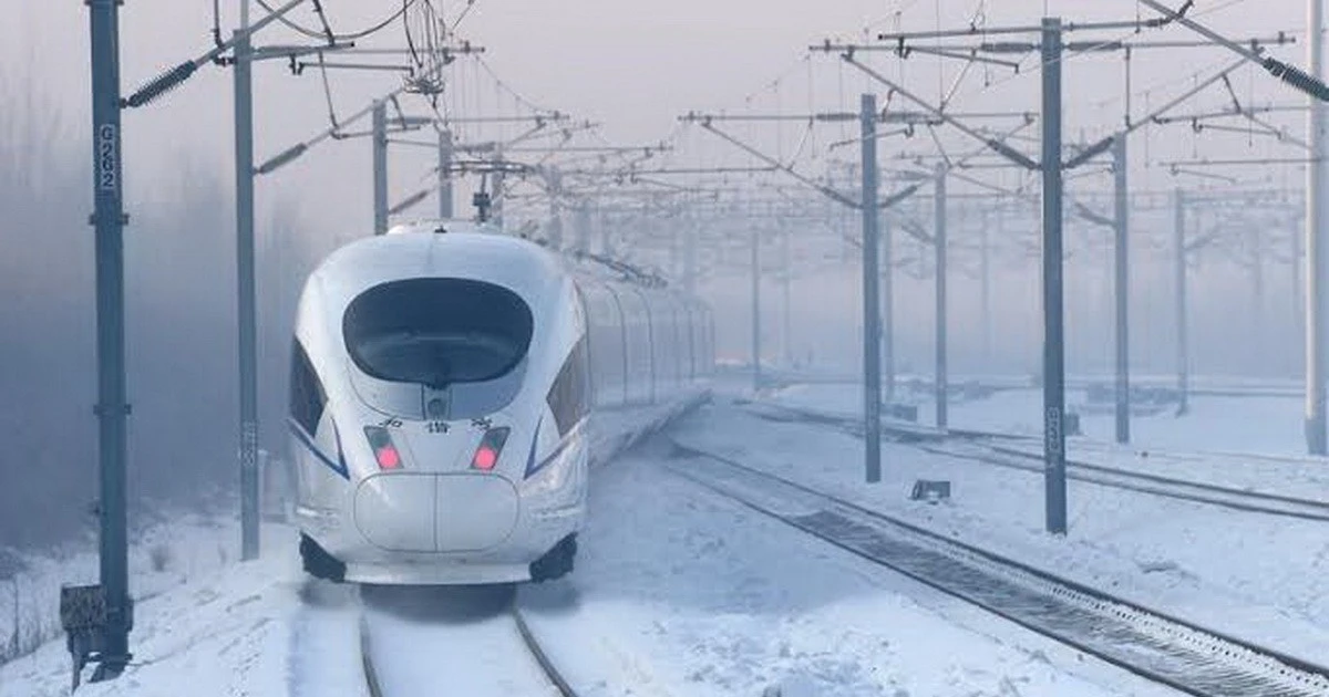 Siêu đường sắt cao tốc 250 km/h, vốn đầu tư 174.000 tỷ đồng chạy xuyên khu vực đóng băng lâu năm, mùa đông có thể lạnh tới -40°C- Ảnh 2.