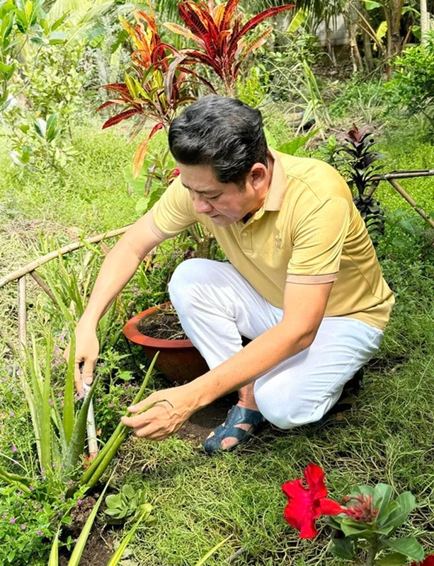 Bỏ phố về vườn mỗi khi rảnh, "vua Bảo Đại đẹp nhất màn ảnh" đầu tư gì cho khu đất 6.000m² ở miền Tây?- Ảnh 8.