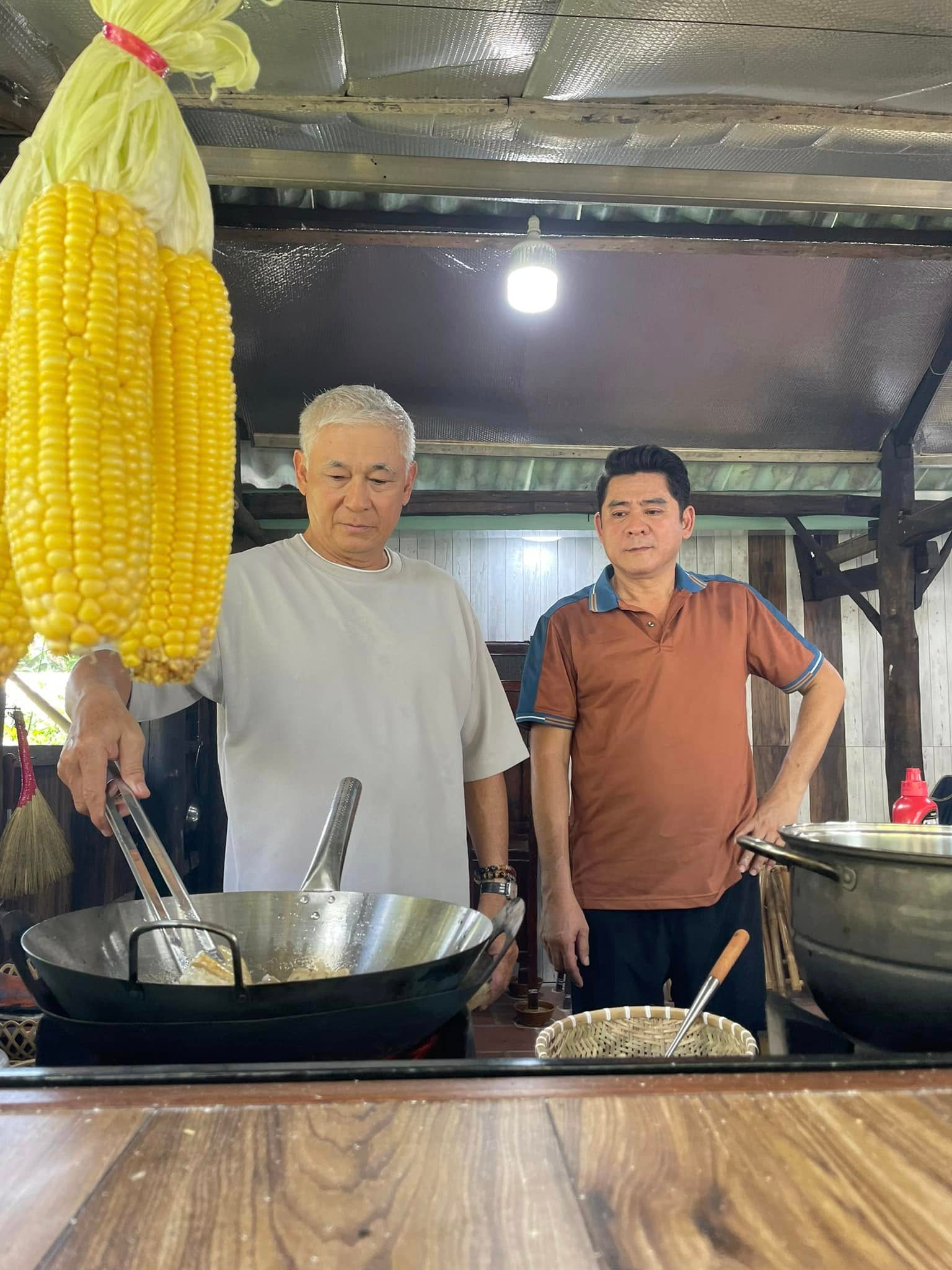 Bỏ phố về vườn mỗi khi rảnh, "vua Bảo Đại đẹp nhất màn ảnh" đầu tư gì cho khu đất 6.000m² ở miền Tây?- Ảnh 15.