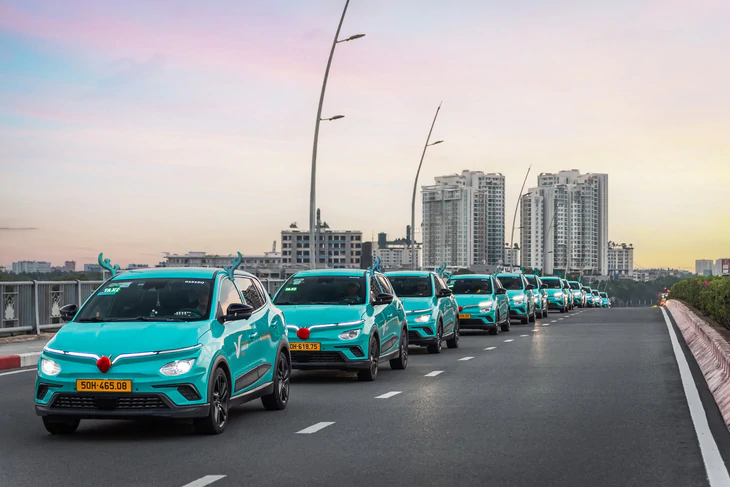 Ông Phạm Nhật Minh Hoàng: Đóng 100 đồng mỗi cuốc xe, tài xế được bảo hiểm tới hàng trăm triệu đồng - Ảnh 2.