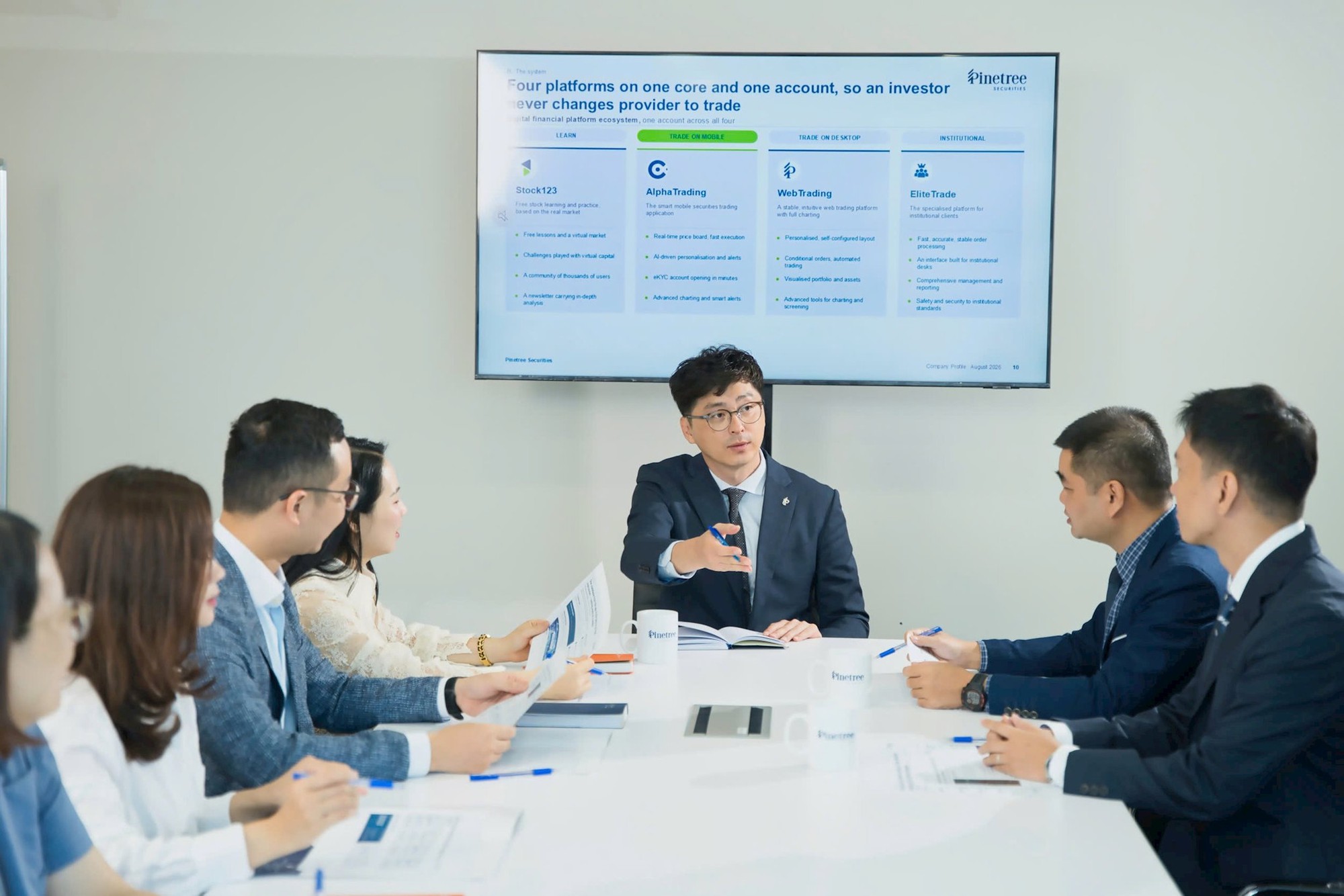 Chuyên gia chỉ ra "biến số" có thể quyết định xu hướng VN-Index trong quý cuối năm- Ảnh 2.
