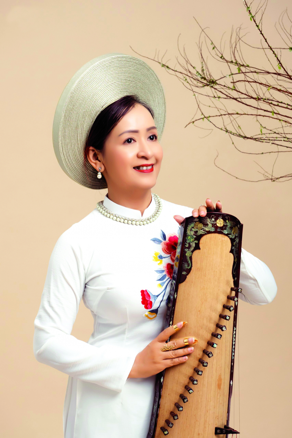Con gái Nhà giáo Ưu tú là Tiến sĩ: 7 tuổi thi đỗ nhạc viện, 20 lần mang nhạc Việt vươn ra quốc tế - Ảnh 5.