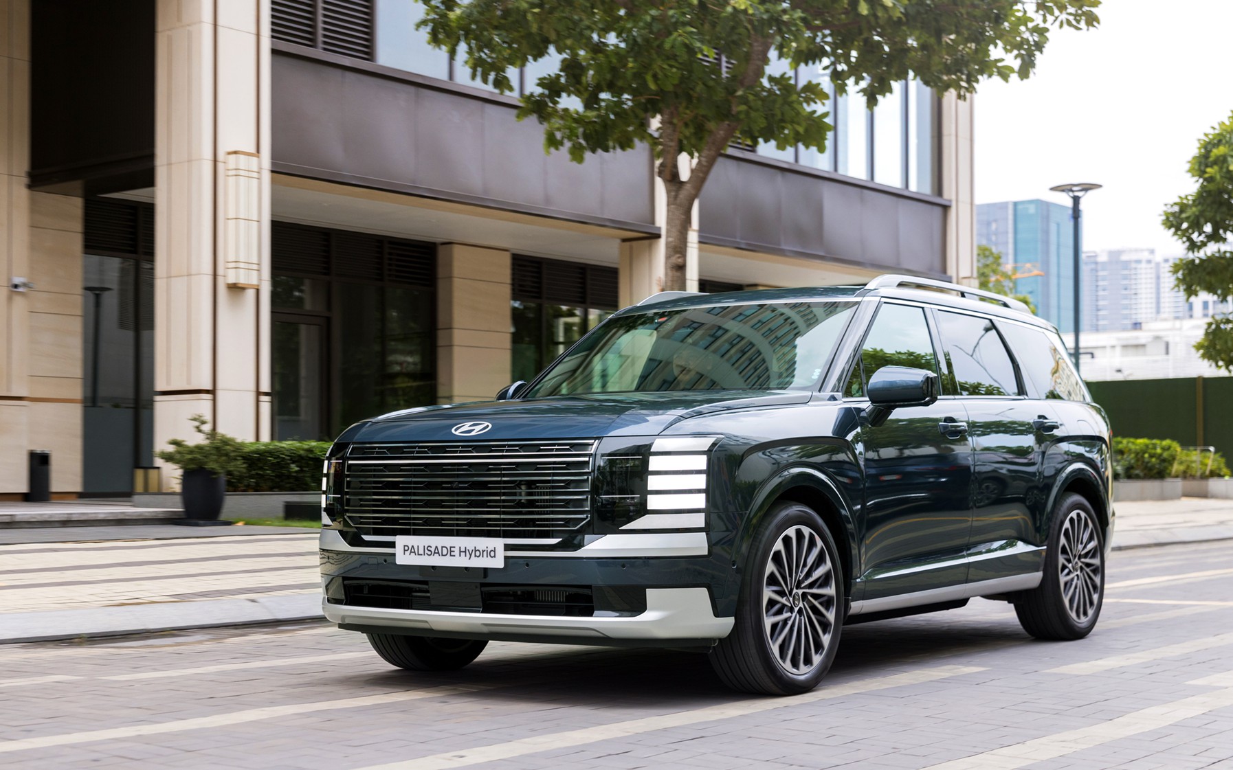 Hyundai Palisade Hybrid chốt giá từ 1,5 tỷ đồng tại Việt Nam