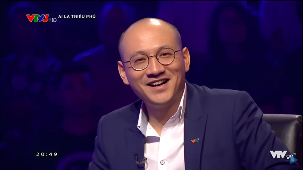 Chuyện hy hữu ở Ai Là Triệu Phú: Người chơi gọi điện thoại cho người thân nhờ trợ giúp nhưng... lộn số!- Ảnh 3.