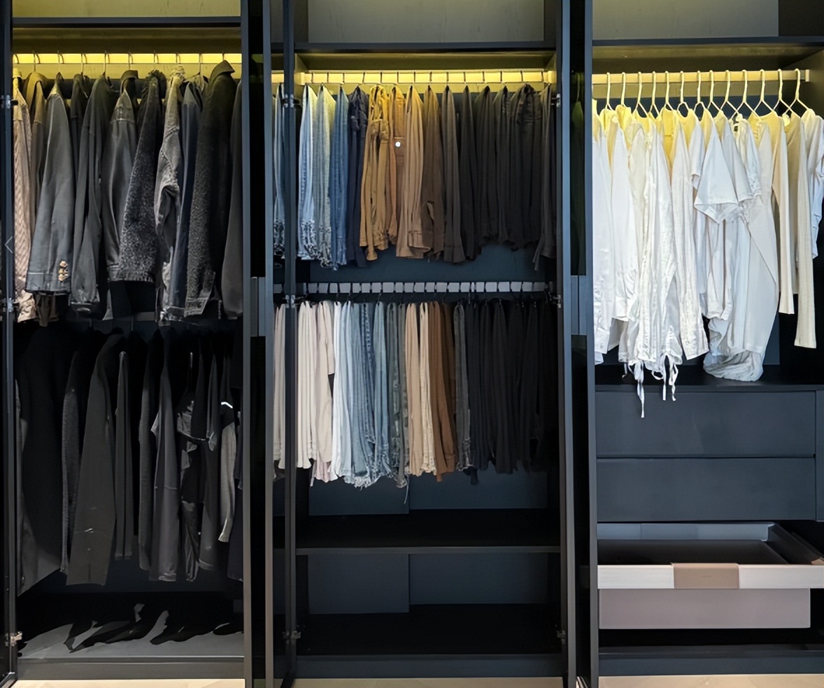 Nghỉ hưu mới nhận ra dọn nhà không cần chăm chỉ: 6 mẹo giúp phụ nữ 60 tuổi giữ nhà sạch mà mỗi ngày chưa đến 1 giờ - Ảnh 5.