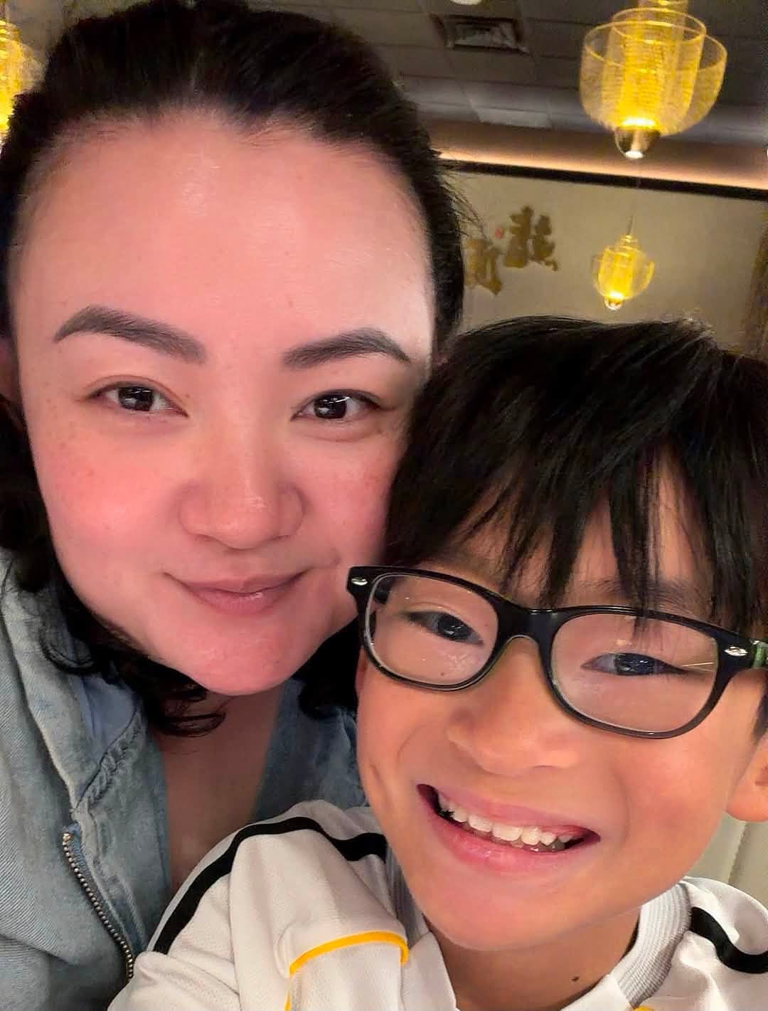 Xuân Mai “Con cò bé bé” hiếm hoi cho 3 con lên sóng, tiết lộ các con không thích nghe nhạc của mẹ- Ảnh 7.
