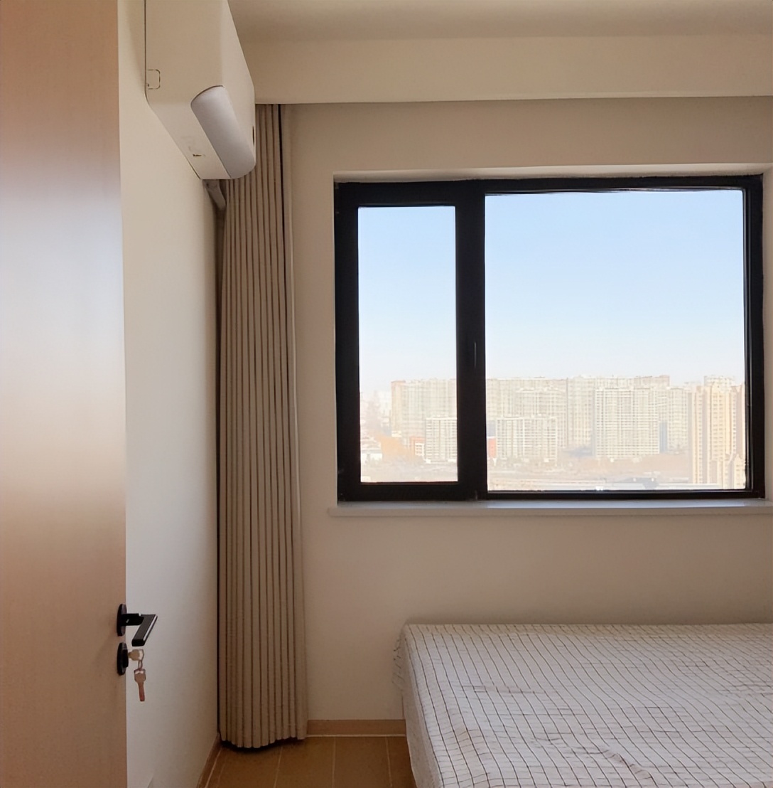 Nghỉ hưu mới nhận ra dọn nhà không cần chăm chỉ: 6 mẹo giúp phụ nữ 60 tuổi giữ nhà sạch mà mỗi ngày chưa đến 1 giờ - Ảnh 4.