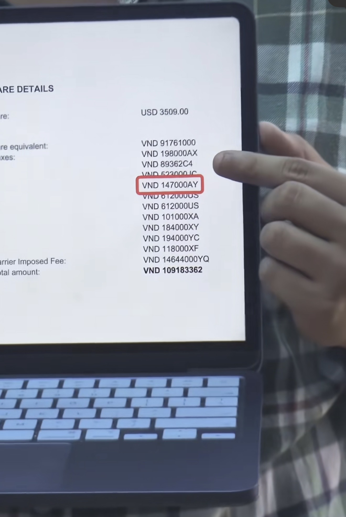 Vì sao vé bay từ Mỹ về Việt Nam luôn có một dòng phí mang tên ngày 11/9?- Ảnh 1.