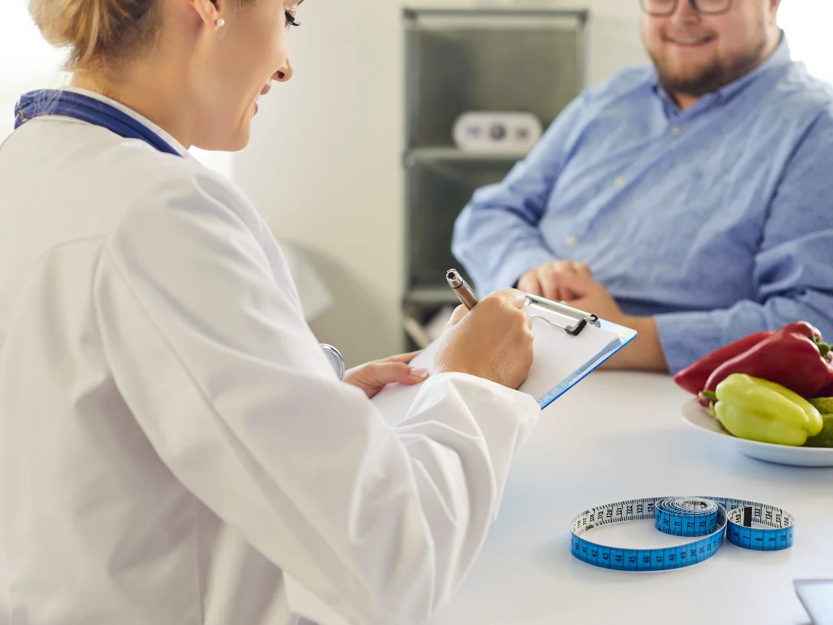 Trường Y Harvard công bố 11 loại thực phẩm tuyệt vời giúp giảm cholesterol xấu: Cà tím, yến mạch và các loại đậu đều có mặt - Ảnh 1.