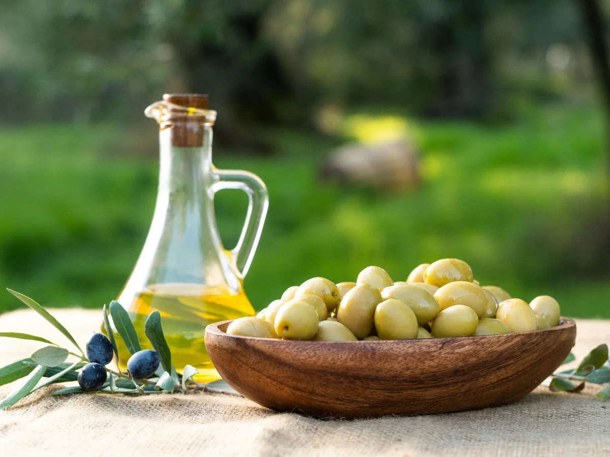 Trường Y Harvard công bố 11 loại thực phẩm tuyệt vời giúp giảm cholesterol xấu: Cà tím, yến mạch và các loại đậu đều có mặt - Ảnh 4.