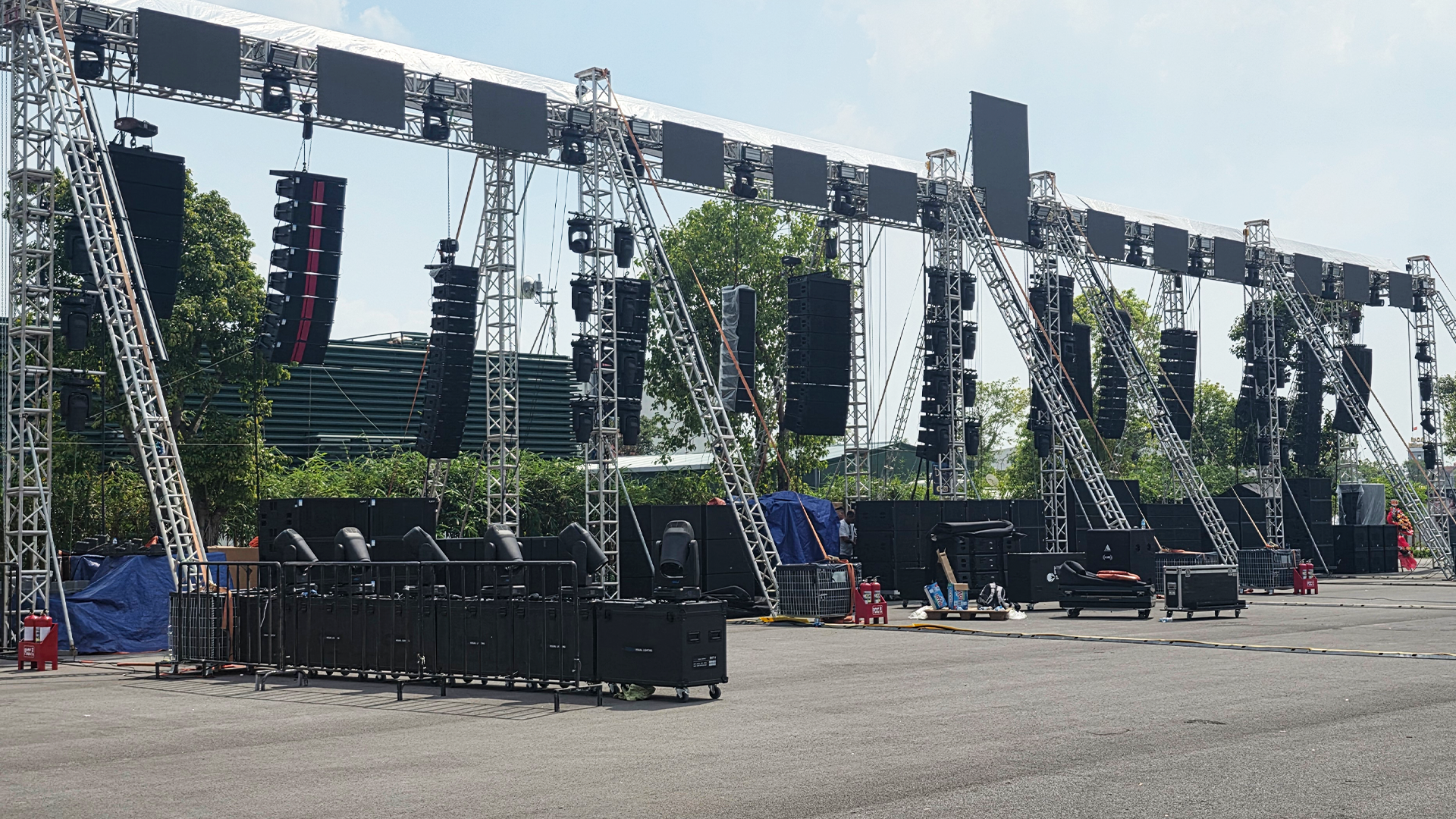 PLASE Show Hà Nội 2026 trở lại với quy mô lớn: 61 khu trưng bày, 26 vị trí trình diễn, loạt thương hiệu quốc tế hội tụ- Ảnh 1. PLASE Show Hà Nội 2026 trở lại với quy mô lớn: 61 khu trưng bày, 26 vị trí trình diễn, loạt thương hiệu quốc tế hội tụ- Ảnh 1.