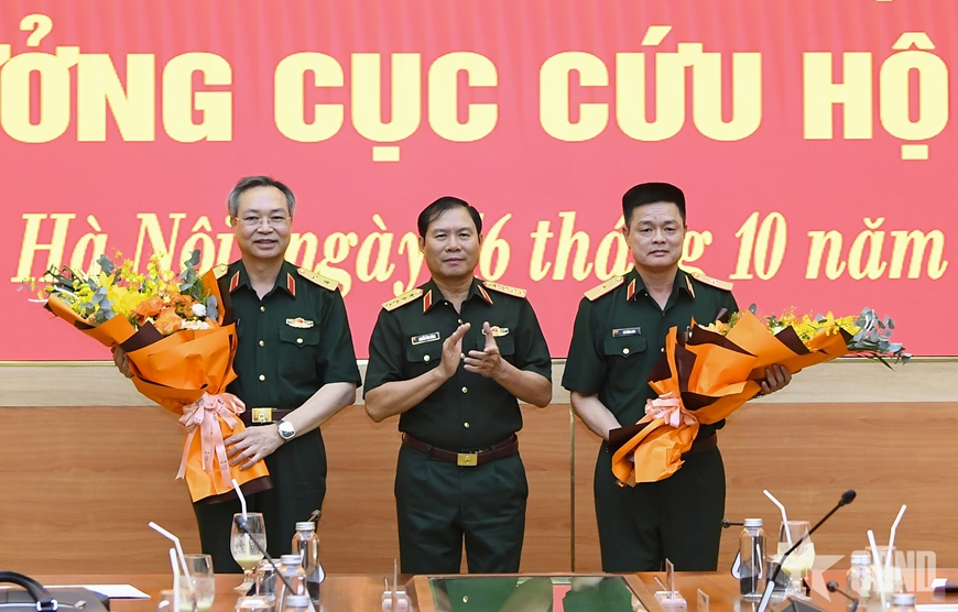 Bổ nhiệm Thiếu tướng Vũ Hồng Anh giữ chức Cục trưởng Cục Cứu hộ - Cứu nạn- Ảnh 1.