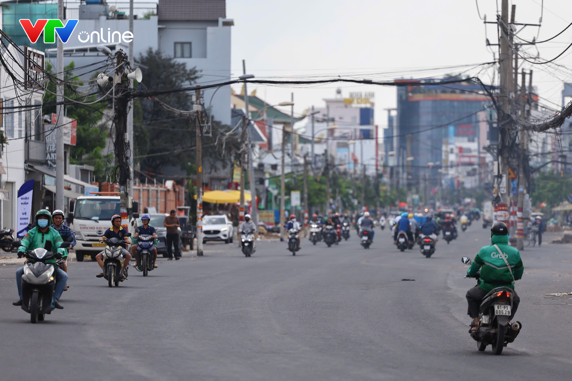 Diện mạo hai tuyến đường nghìn tỷ ở TP Hồ Chí Minh sau chỉnh trang mở rộng- Ảnh 11.