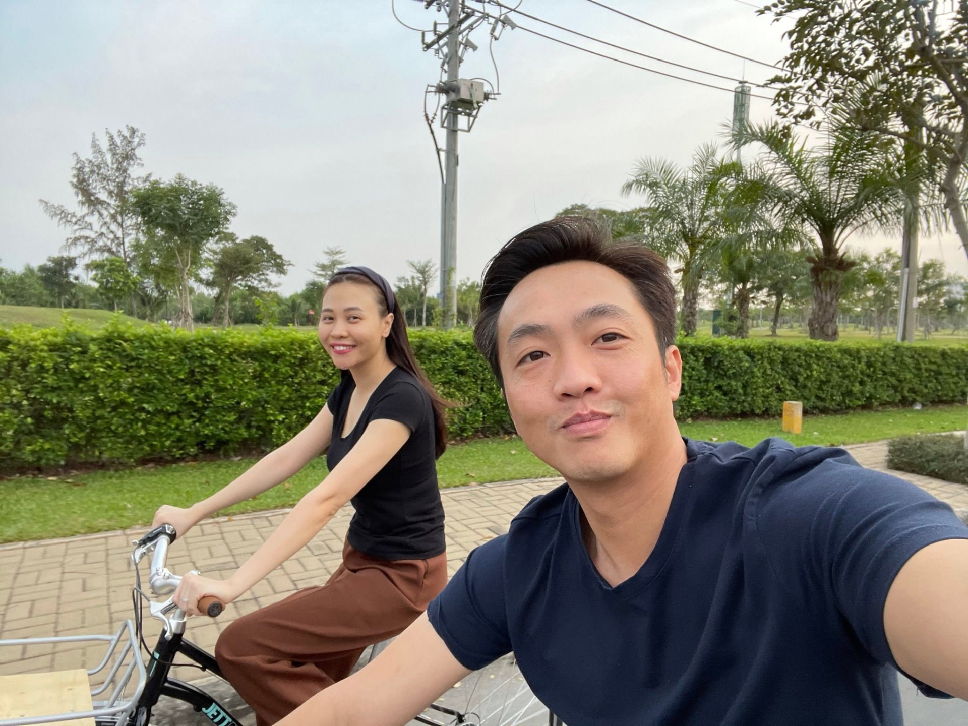 Cường Đô La công khai hình ảnh "thơm người yêu"- Ảnh 5.