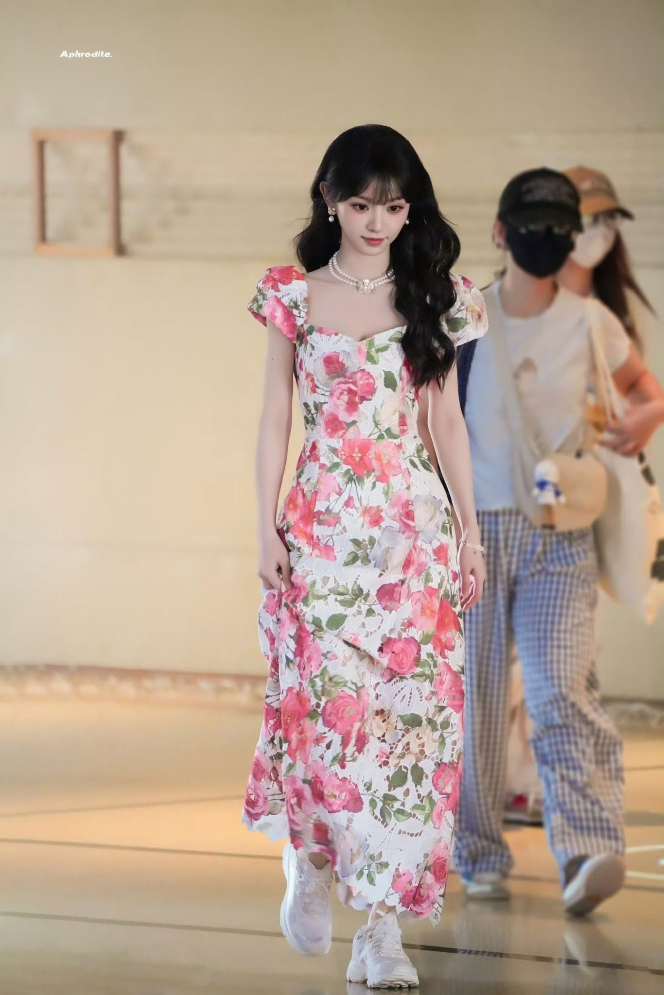 "Ác nữ" phim cổ trang đang gây sốt màn ảnh: Visual ngoài đời ngọt sâu răng, mặc đẹp đúng gu hội bánh bèo- Ảnh 5.