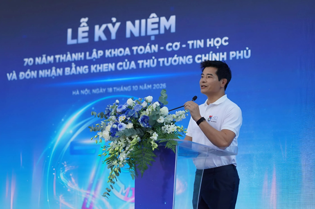 Profile "khủng" của cựu sinh viên SN 1983 phát biểu tại lễ kỷ niệm 70 năm thành lập Khoa Toán - Cơ - Tin học, Trường ĐH KHTN- Ảnh 1.