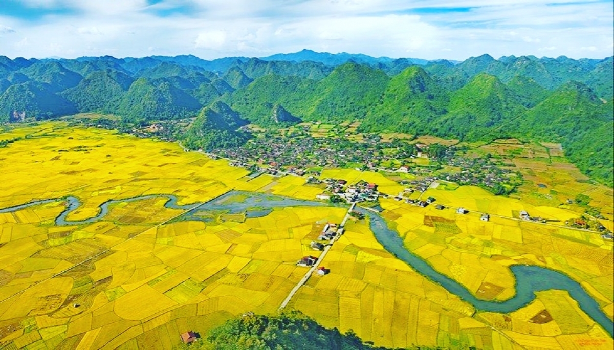 Phát hiện ngôi làng có hơn 400 căn nhà cùng quay một hướng: Cách Hà Nội 180 km và được thế giới vinh danh- Ảnh 8.