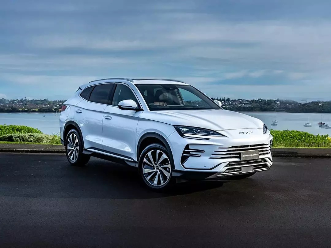 Xe Trung Quốc khó đấu Toyota, đấu xe điện càng 'khoai': Bất ngờ tìm thấy một ‘cánh cửa’ tại Việt Nam- Ảnh 4. Xe Trung Quốc khó đấu Toyota, đấu xe điện càng 'khoai': Bất ngờ tìm thấy một ‘cánh cửa’ tại Việt Nam- Ảnh 4.