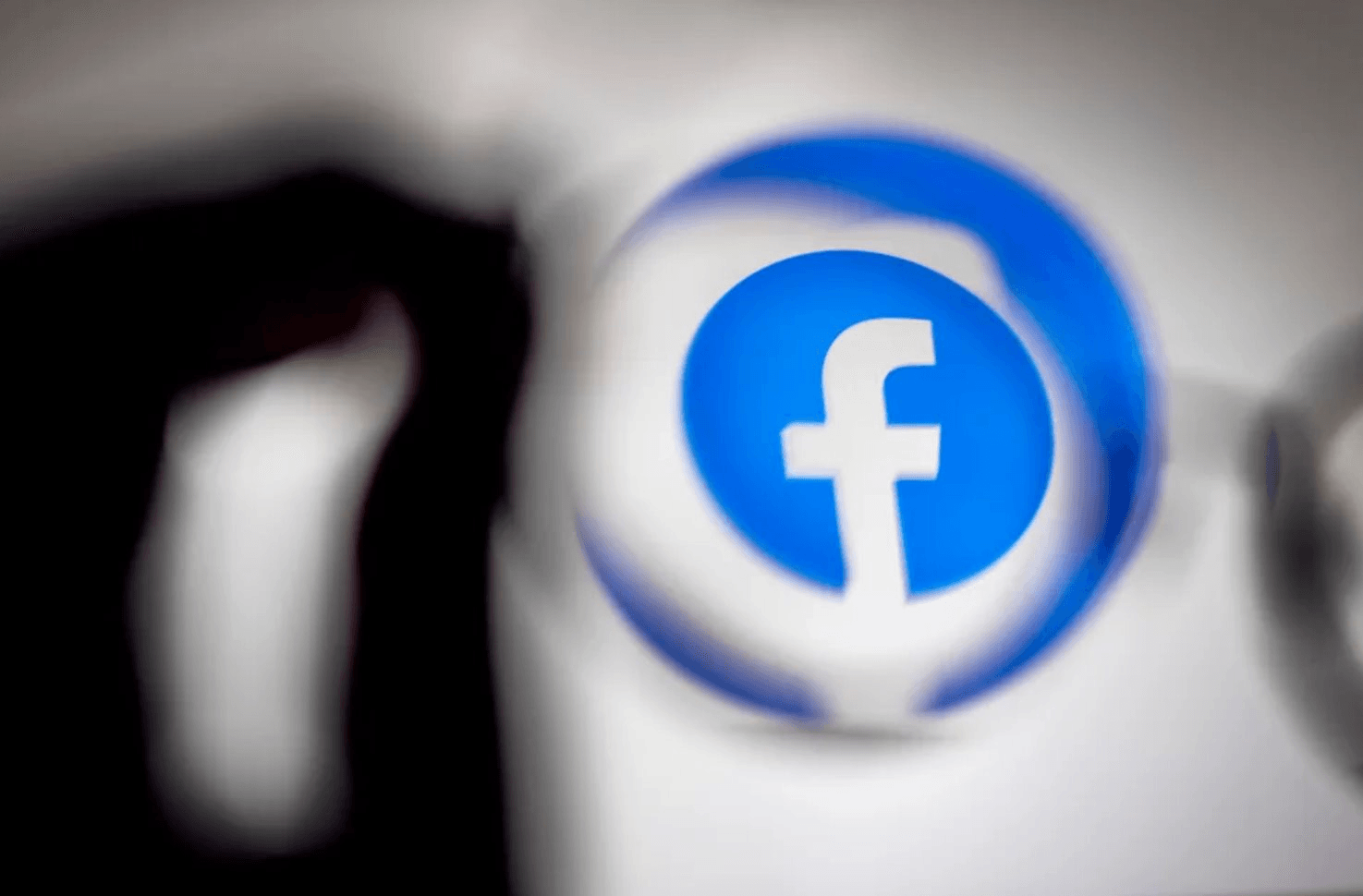 Facebook sắp thay đổi bảng tin: Mở app là thấy video toàn màn hình- Ảnh 1.