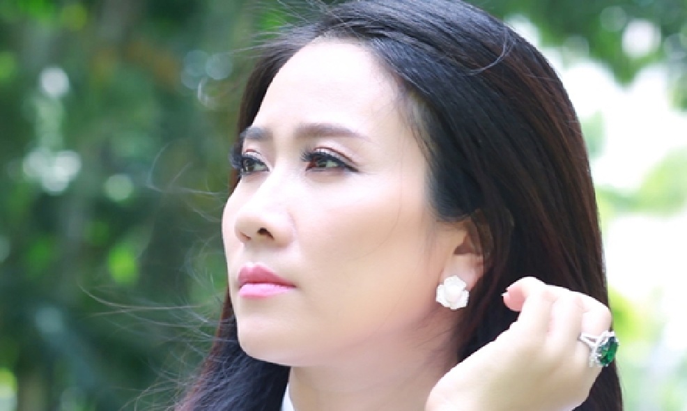 Nữ NSƯT miền Trung vào TP.HCM, tủi thân vì khán giả hời hợt - Ảnh 2.