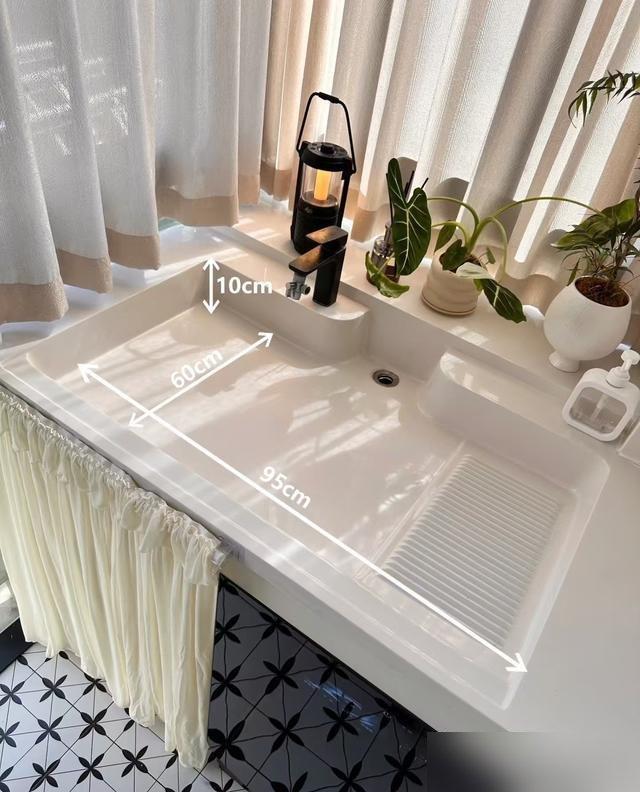 Cặp vợ chồng nổi tiếng vì từ chối cải tạo nhà quá mức: Càng ở lâu càng thấy 6 quyết định này quá đúng - Ảnh 7.